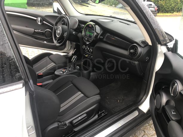 Mini Cooper · Elétrico · Ano 2021