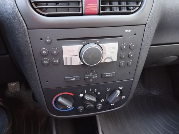 Opel Combo CDTI · Ano 2011