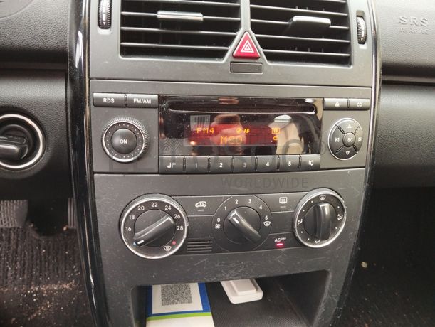 Mercedes-Benz A150 · Ano 2005