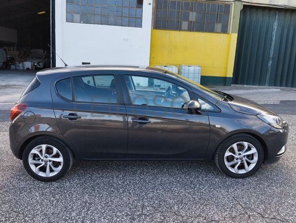 Opel Corsa · Ano 2015