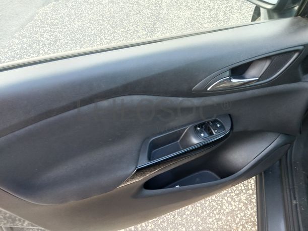 Opel Corsa · Ano 2015