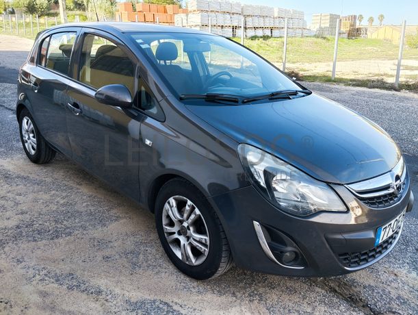 Opel Corsa · Ano 2013