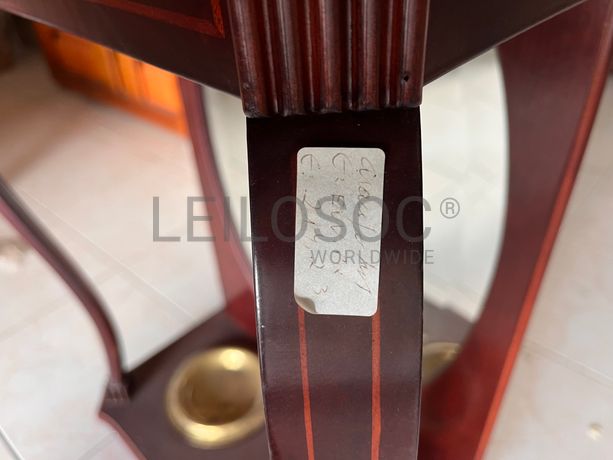 Bengaleiro em madeira