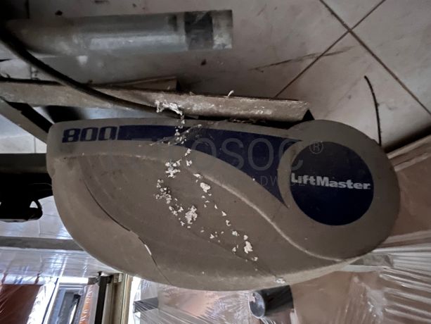 Estrutura de portão elétrico