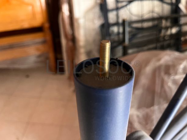 Cabeceira de cama em ferro