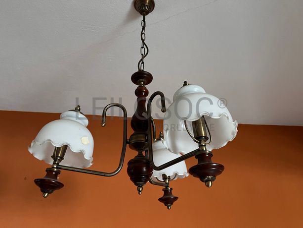 Candeeiro de teto em ferro