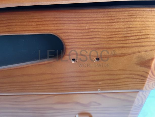 Cómoda de quatro gavetas