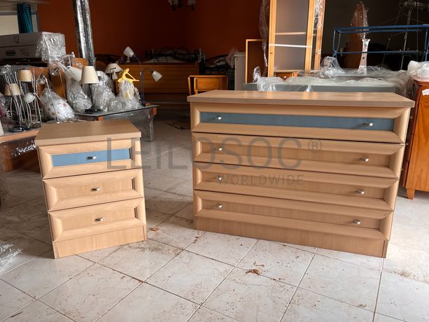 Cómoda e Mesinha de cabeceira