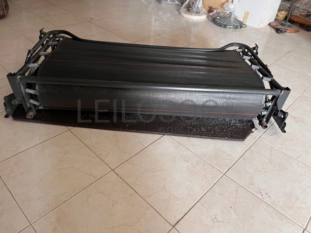 Estrutura de sofá cama