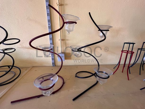 Suportes de velas em ferro