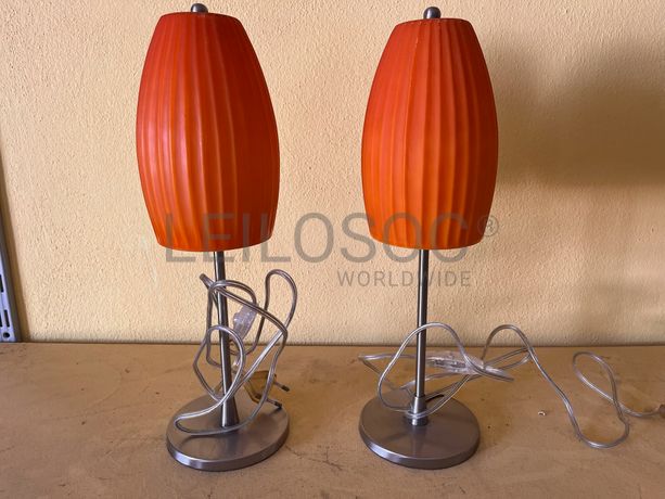 Candeeiros pequenos em ferro