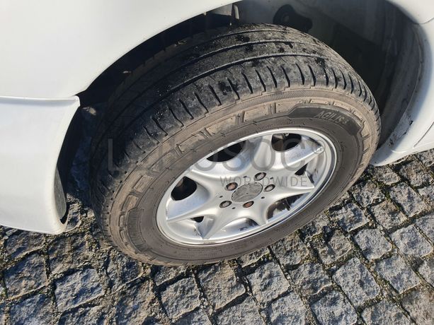 Mercedes-Benz Vito 110 CDI · Ano 2003