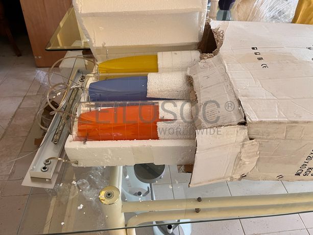 Candeeiro de teto em metal