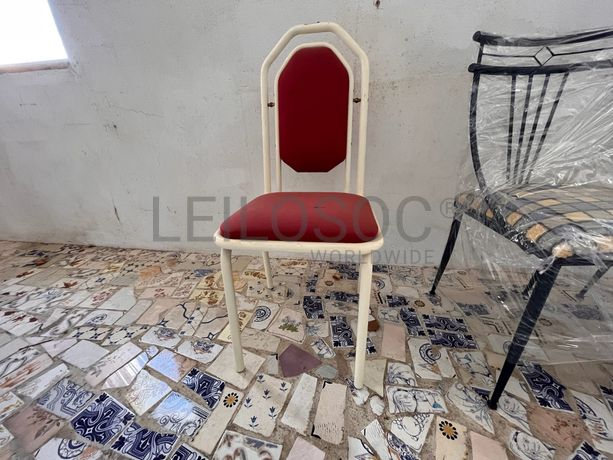 Lotes 1 a 35 · Cadeiras
