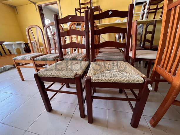 Lotes 1 a 35 · Cadeiras