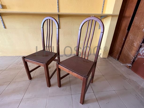 Lotes 1 a 35 · Cadeiras