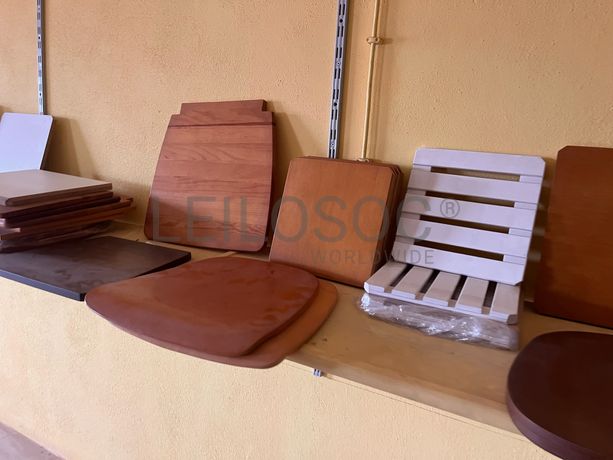 Lotes 36 a 70 · Mobiliário · Artigos de Decoração