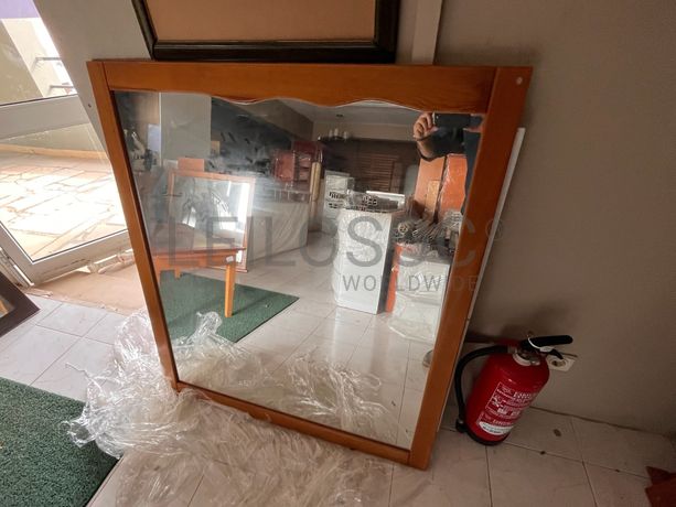 Lotes 36 a 70 · Mobiliário · Artigos de Decoração