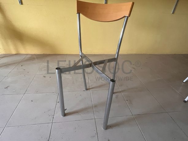 Lotes 36 a 70 · Mobiliário · Artigos de Decoração