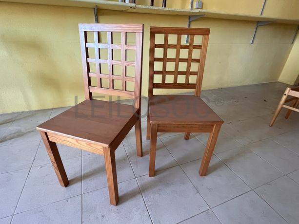 Lotes 36 a 70 · Mobiliário · Artigos de Decoração