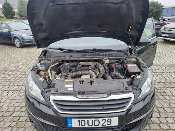 Peugeot 308 SW 1.6 BlueHDi · Ano 2014