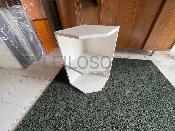 Lotes 71 a 105 · Cadeiras · Bancos