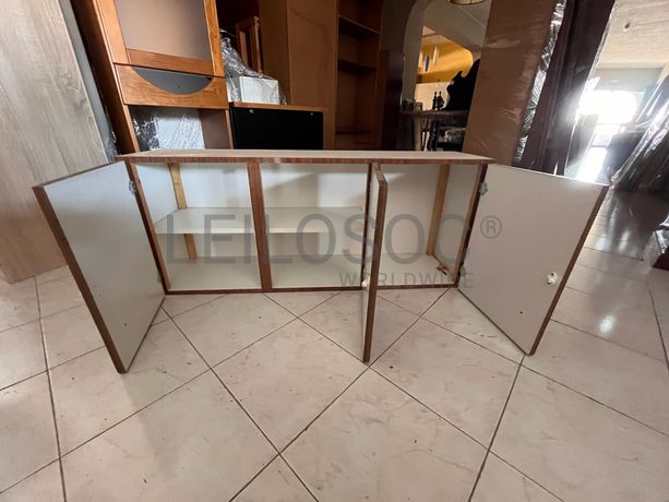 Lotes 141 a 175 · Mobiliário · Artigos de Decoração