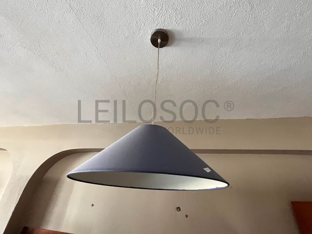 Lotes 141 a 175 · Mobiliário · Artigos de Decoração