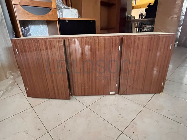 Lotes 141 a 175 · Mobiliário · Artigos de Decoração