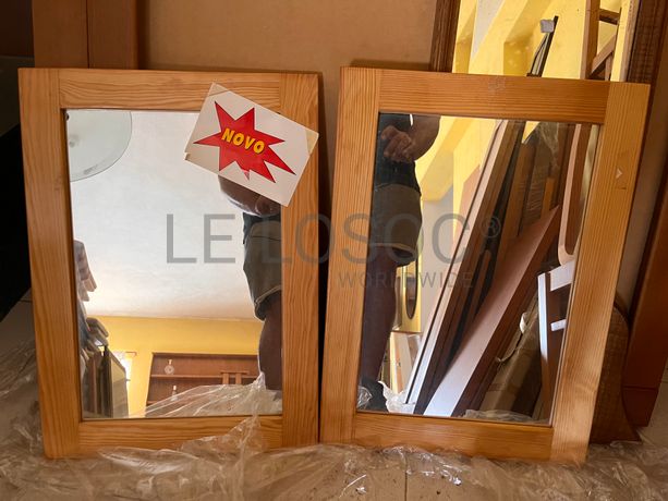 Lotes 211 a 245 · Mobiliário · Artigos de Decoração