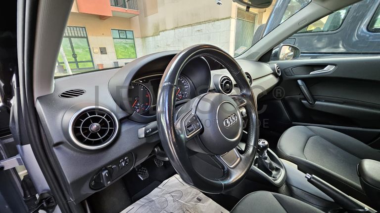 Audi A1 1.4 TDI · Ano 2017