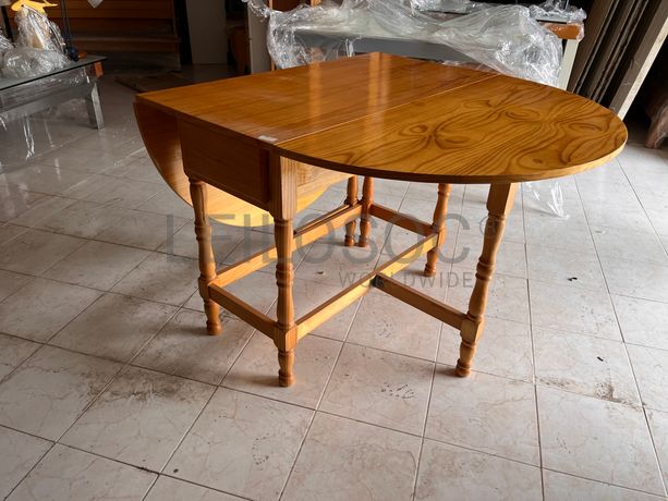 Lotes 316 a 350 · Mobiliário · Artigos de Decoração