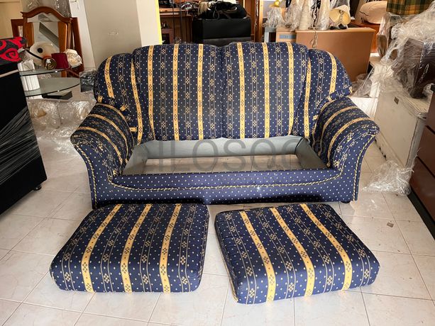 Lotes 386 a 420 · Mobiliário · Artigos de Decoração