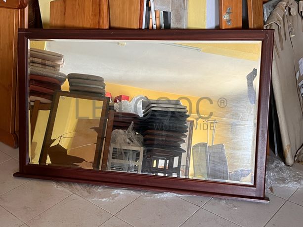 Lotes 456 a 490 · Mobiliário · Artigos de Decoração