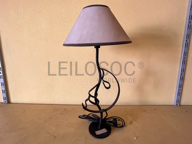 Lotes 491 a 525 · Candeeiros