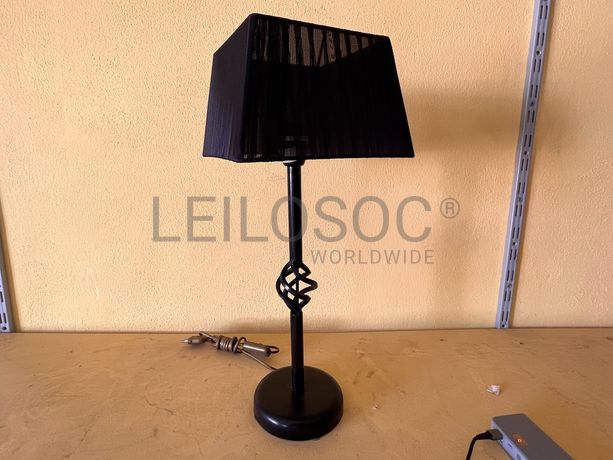 Lotes 491 a 525 · Candeeiros