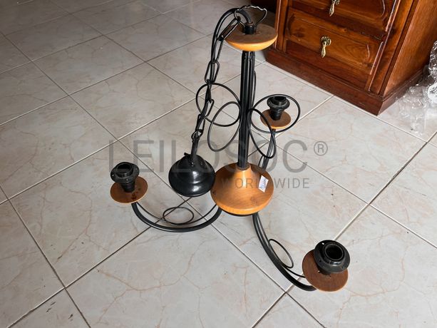 Lotes 596 a 630 · Candeeiros