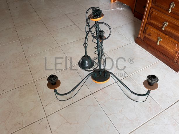 Lotes 596 a 630 · Candeeiros