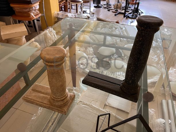 Lotes 631 a 665 · Mobiliário · Artigos de Decoração