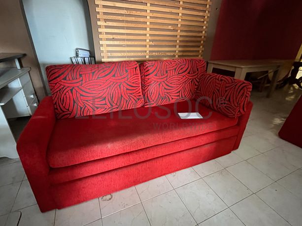 Lotes 666 a 681 · Mobiliário · Artigos de Decoração