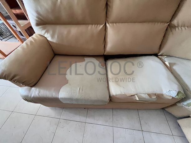 Lotes 666 a 681 · Mobiliário · Artigos de Decoração