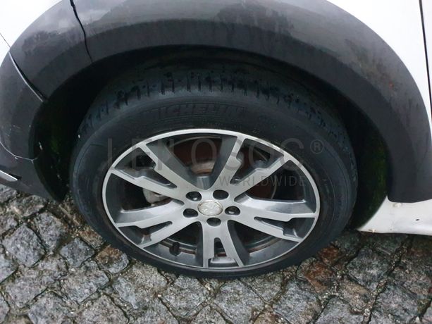 Peugeot 508 2.0 HDi RXH Hybrid4 · Ano 2013