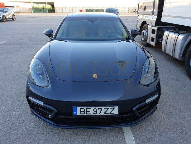 Porsche Panamera Turbo S E-Híbrido Sport Turismo · Ano 2021