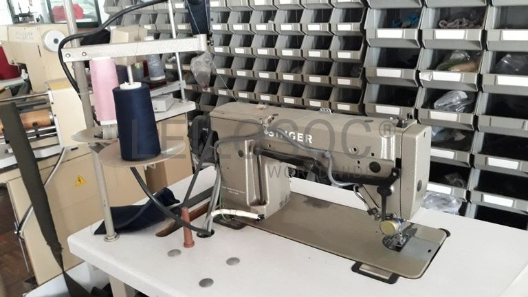 Máquina de alinhavar