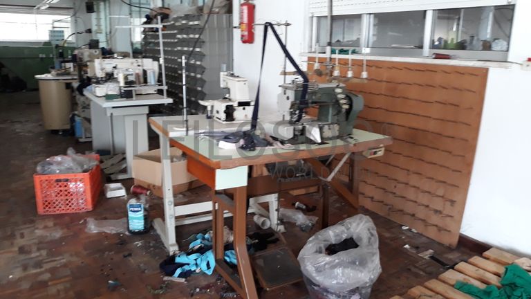 Máquina de fazer tiras de casacos