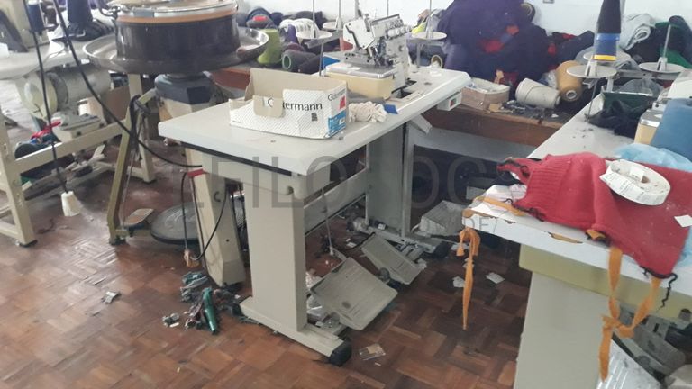 Máquina de alinhavar