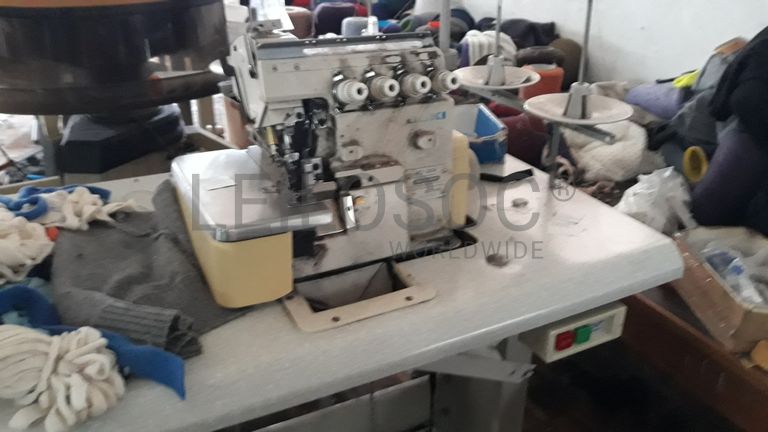 Máquina de alinhavar