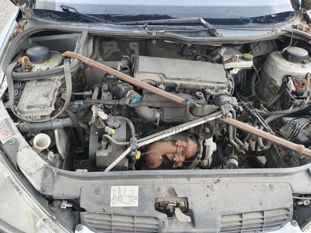 Peugeot 206 1.4 HDI · Ano 2003