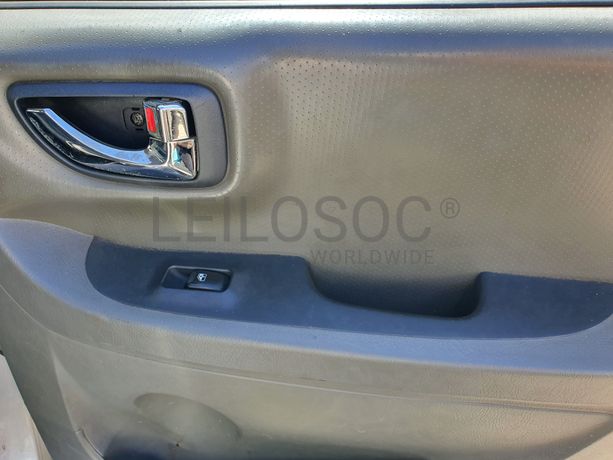 Hyundai Santa Fé · Ano 2003