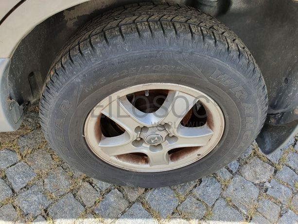 Hyundai Santa Fé · Ano 2003